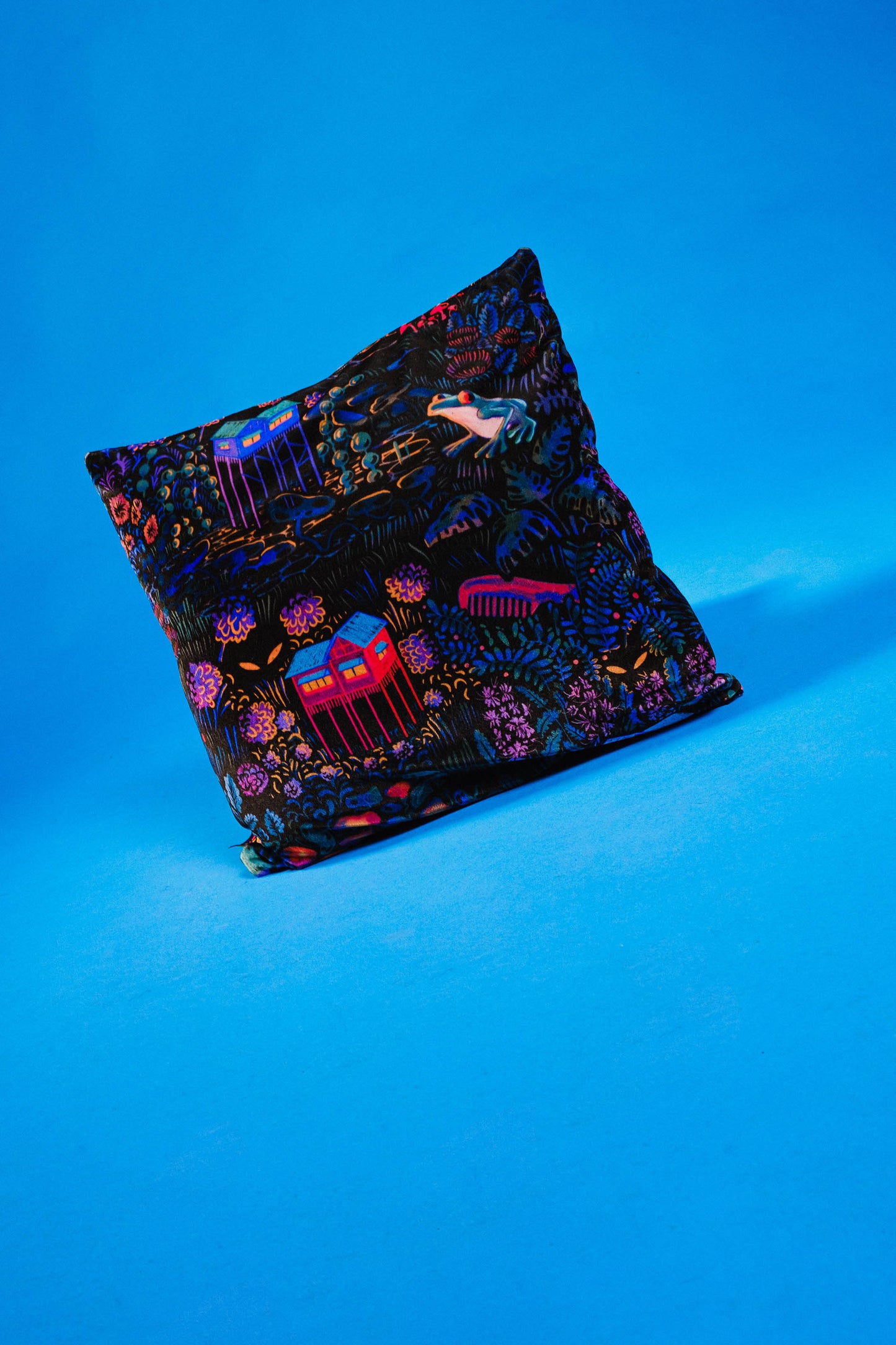 Milton 1991 Velvet Cushion